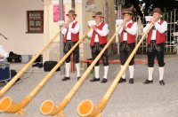 Rathauskonzert in Weißenhorn: Musikverein Bubenhausen mit den Alphornbläsern Rudi, Konrad, Gottfried und Wolfgang Heinle